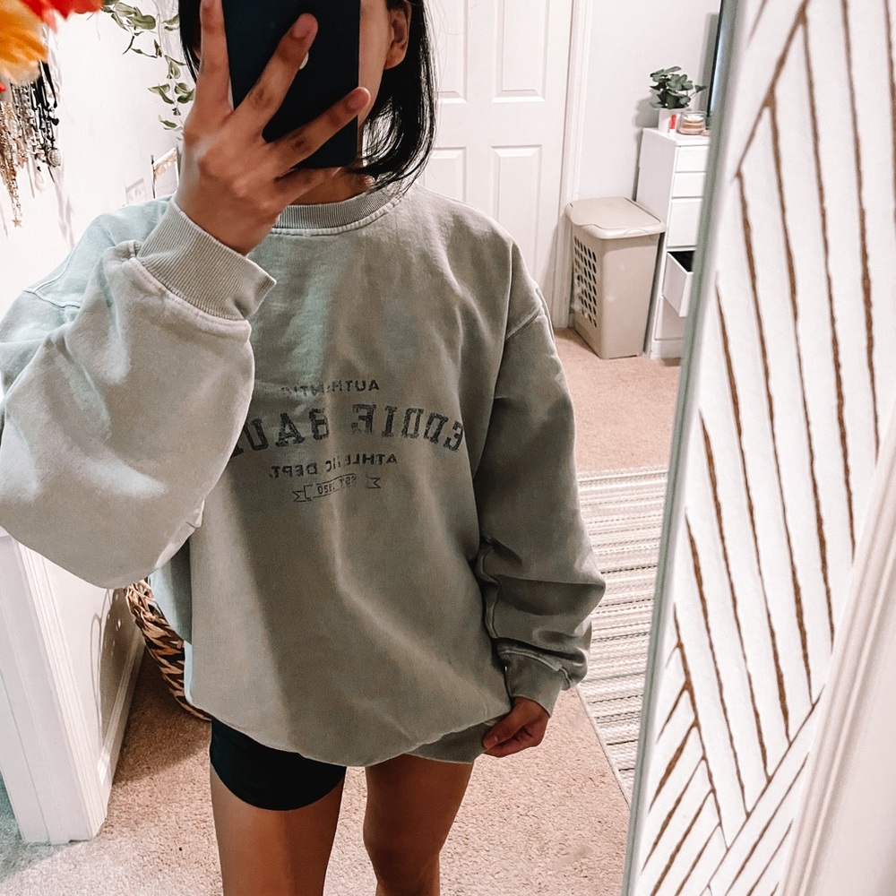 SOLD vtg eddie bauer sweatshirt